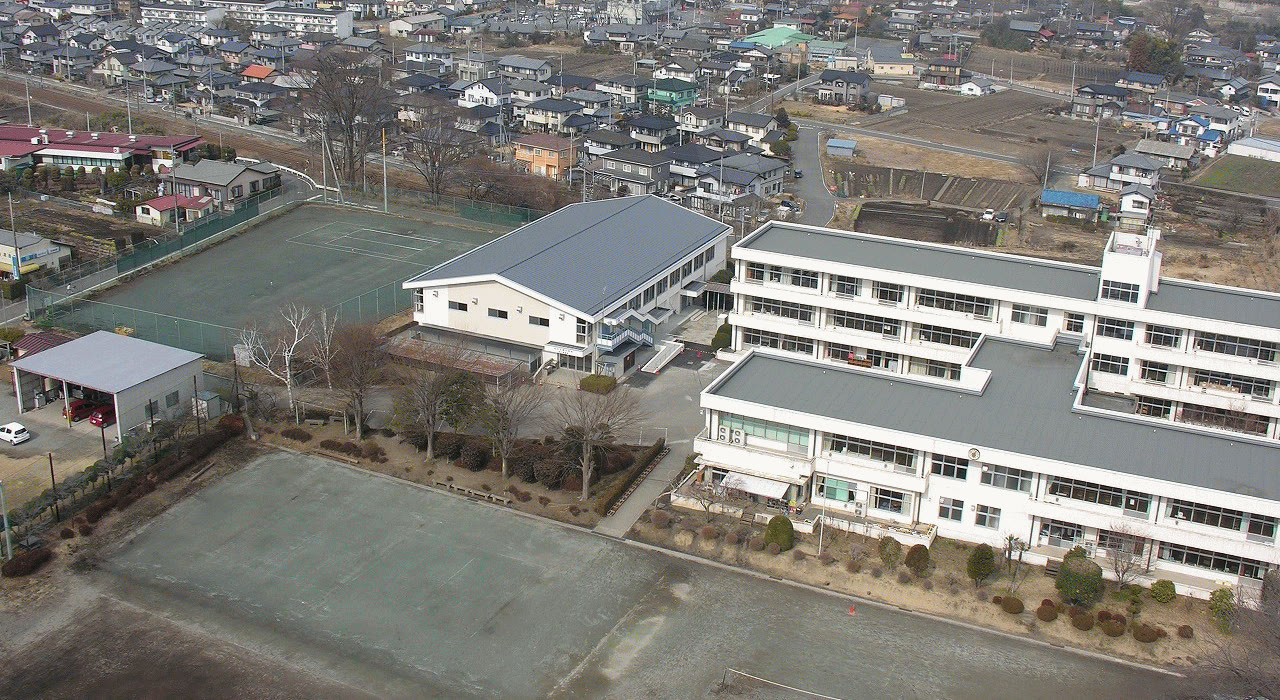 上空から見た松井田町のまちなみ